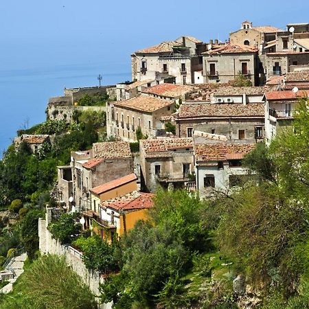 Residenza D'Epoca Borgodifiume Hotell Fiumefreddo Bruzio Eksteriør bilde