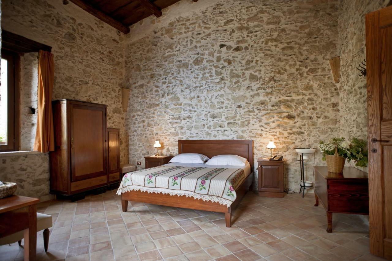 Residenza D'Epoca Borgodifiume Hotell Fiumefreddo Bruzio Eksteriør bilde