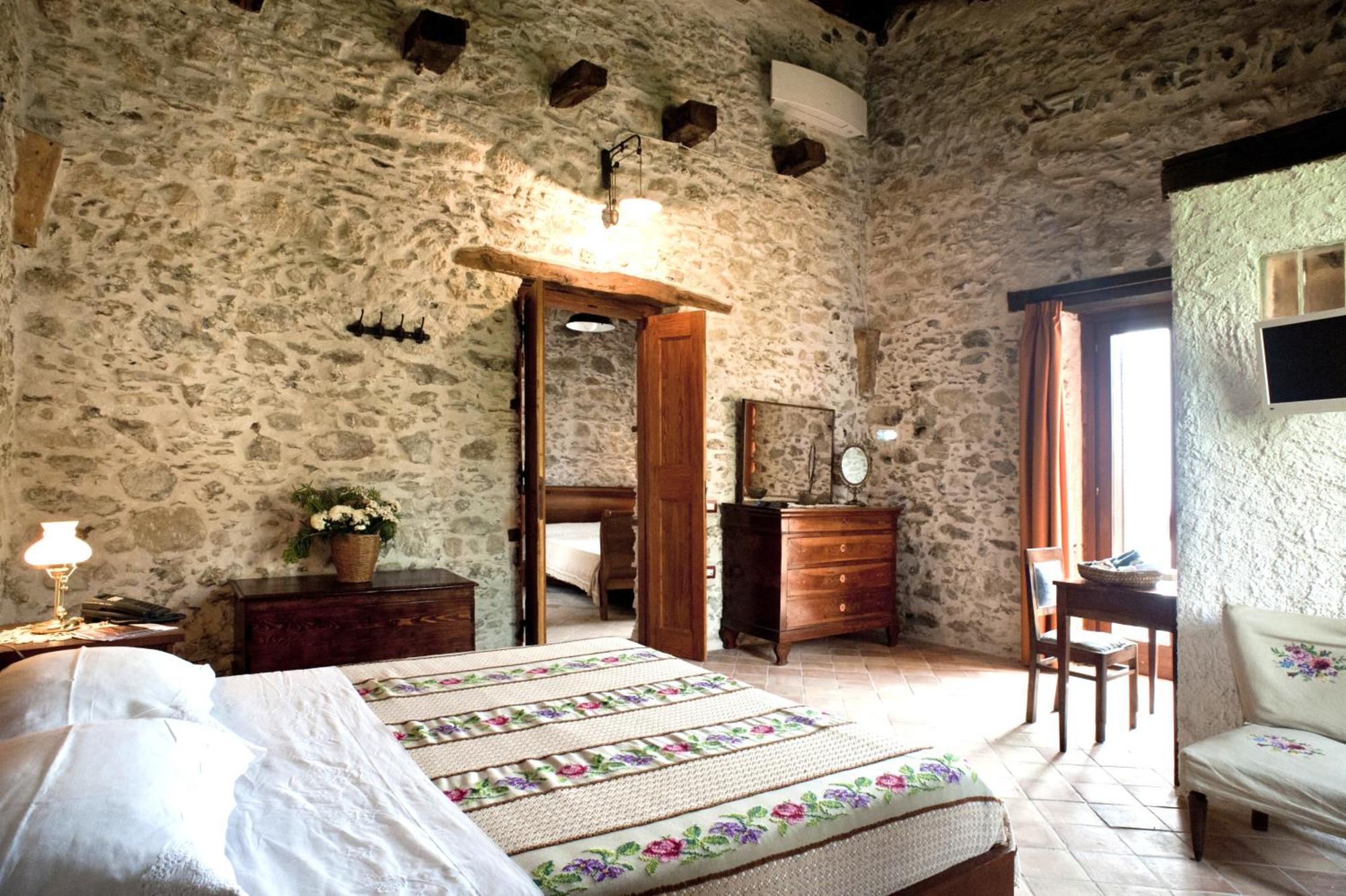 Residenza D'Epoca Borgodifiume Hotell Fiumefreddo Bruzio Eksteriør bilde