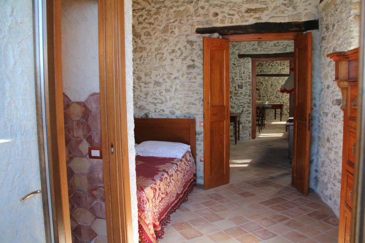Residenza D'Epoca Borgodifiume Hotell Fiumefreddo Bruzio Eksteriør bilde